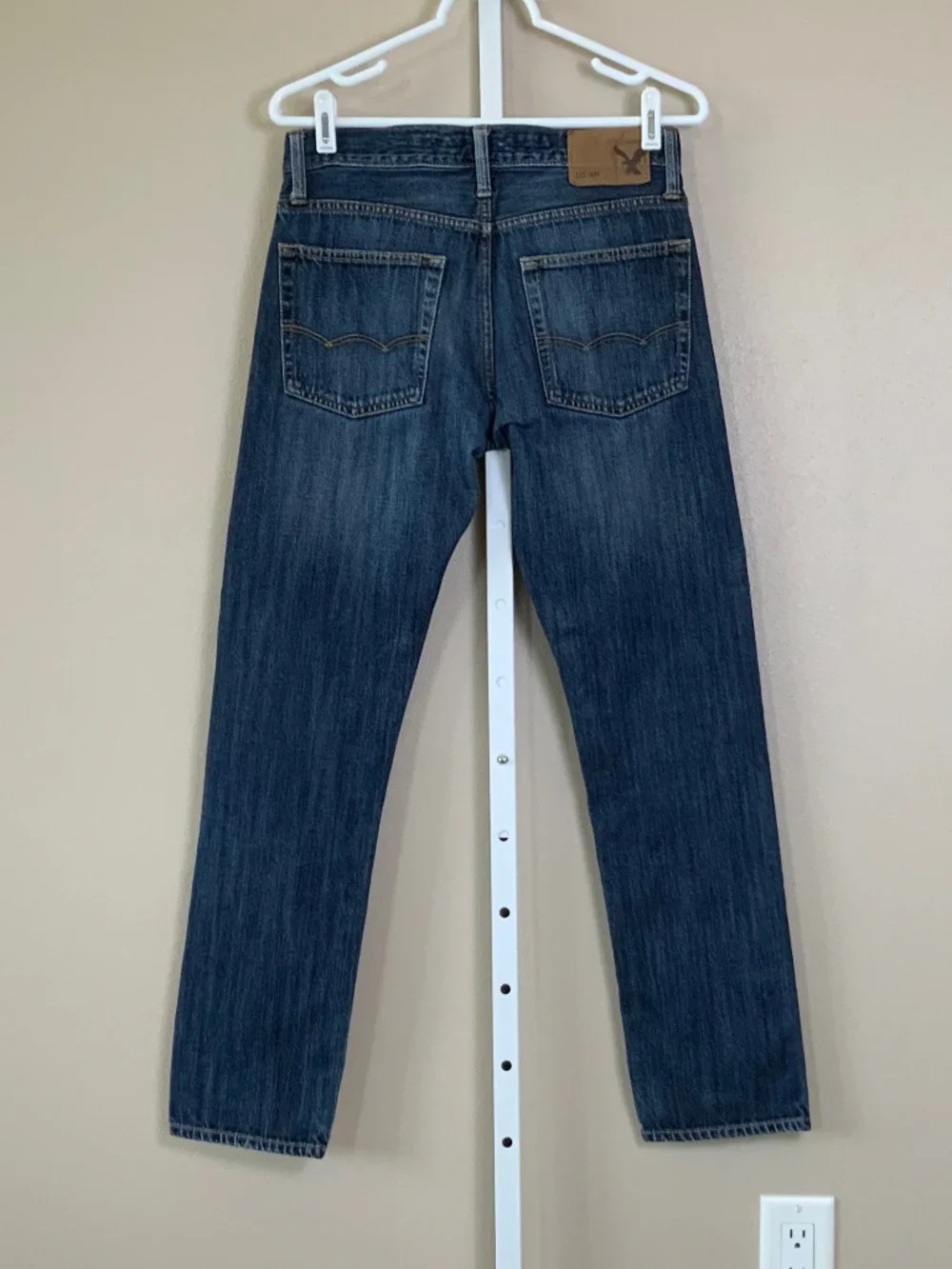 American Eagle Distressed Wash Slim Jeans